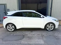 Używany Hyundai i20 Sport 84 KM (61 kW) 2015 Biały Coupe