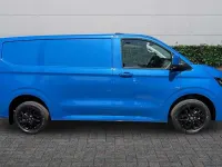 New VW T7 Pro 2026 Mid blue metallic Van