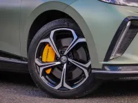 Usado MG MG4 EV 319 kW (435 HP) 2023 Verde Citadino