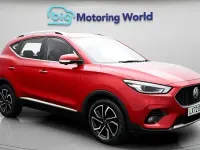 Używany MG ZS Exclusive 111 KM (81 kW) 2024 SUV