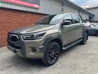 Used Toyota HiLux 204 HP (150 kW) 2025 Bronze Pickup