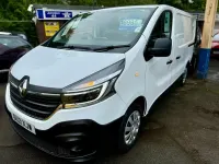 Used Renault Trafic Business 120 HP (88 kW) 2021 White MPV