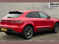 Used Porsche Macan 374 HP (275 kW) 2023 Red SUV