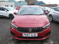 Used Fiat Tipo Easy 120 HP (88 kW) 2017 Red Hatchback