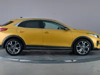 Used Kia XCeed First Edition 141 HP (103 kW) 2021 Yellow SUV