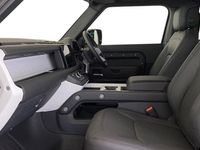 Used Land Rover Defender SE Dynamic 249 HP (183 kW) 2025 Carpathian grey Estate