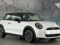 Used Mini Cooper S Hatch 201 HP (147 kW) 2025 White Hatchback