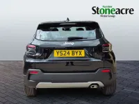 Begagnad Jeep Avenger Altitude 100 HK (73 kW) 2024 Svart SUV