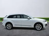 Used Audi Q7 S-Line 340 HP (250 kW) 2023 White SUV