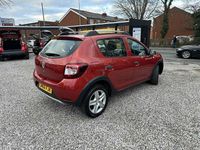 Used Dacia Sandero Ambiance 90 HP (66 kW) 2016 Red Hatchback