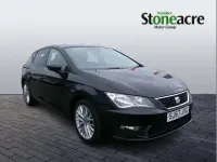 Used Seat Leon SE Dynamic 113 HP (83 kW) 2017 Black Hatchback