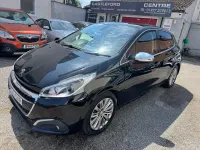 Used Peugeot 208 Allure 100 HP (73 kW) 2015 Black Hatchback