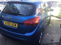 Used Kia Venga 125 HP (91 kW) 2010 Blue Hatchback