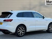 Używany VW Touareg R-line 286 KM (210 kW) 2019 Biały SUV