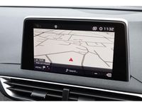 Used Peugeot 3008 GT-line 130 HP (95 kW) 2017 White SUV