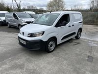 Used Peugeot Partner 100 HP (73 kW) 2024 White MPV