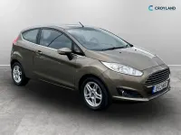 Used Ford Fiesta Zetec 80 HP (58 kW) 2013 Brown Hatchback