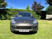 Used Porsche Cayenne 245 HP (180 kW) 2013 Brown SUV