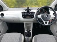 Used VW up! Beats 60 HP (44 kW) 2019 White Hatchback