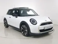 Used Mini Cooper S Hatch 201 HP (147 kW) 2025 White Hatchback