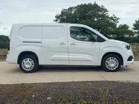 Used Vauxhall Combo S 100 HP (73 kW) 2023 White MPV