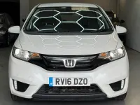 Used Honda Jazz SE 102 HP (75 kW) 2016 White Hatchback