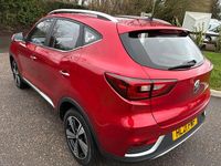 Used MG ZS Exclusive 105 kW (143 HP) 2021 Red Hatchback