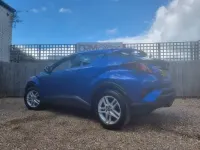 Używany Toyota C-HR 122 KM (89 kW) 2020 Niebieski SUV