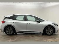 Usado Cupra Born 150 kW (204 CV) 2022 Plateado Utilitario