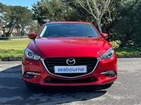 Used Mazda 3 120 HP (88 kW) 2017 Red Hatchback