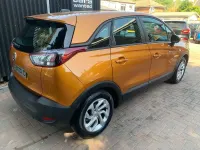 Used Vauxhall Crossland X 81 HP (59 kW) 2017 Orange SUV