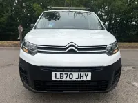 Used Citroën Berlingo 100 HP (73 kW) 2020 White MPV