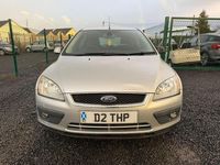Used Ford Focus Ghia 100 HP (73 kW) 2005 Silver Hatchback