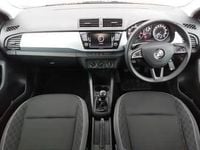 Used Skoda Fabia SE 75 HP (55 kW) 2019 Silver Estate