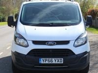 Used Ford Transit Custom 105 HP (77 kW) 2017 White Van
