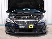 Używany Peugeot 308 Access 100 KM (73 kW) 2018 Niebieski Hatchback