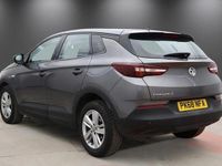 Second-hand Vauxhall Grandland X S 130 CP (95 kW) 2019 Gri SUV