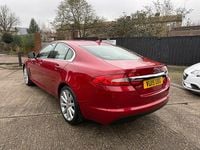 Used Jaguar XF Portfolio 200 HP (147 kW) 2015 Red Sedan