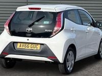 Used Toyota Aygo X-play 69 HP (50 kW) 2018 Hatchback