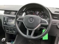 used Skoda Rapid HATCHBACK 1.2 TSI 90 SE 5dr [Bluetooth system, Traction control, Tinted glass]