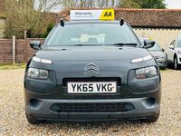 Used Citroën C4 Cactus Feel 100 HP (73 kW) 2015 Black Hatchback