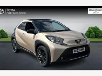 Used Toyota Aygo X Edition 72 HP (52 kW) 2023 Beige SUV