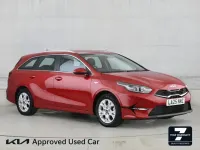 Usado Kia Ceed 138 HP (101 kW) 2025 Vermelho Citadino