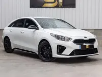 Used Kia ProCeed GT-Line 138 HP (101 kW) 2019 White Estate