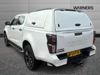 Second-hand Isuzu D-Max 162 CP (119 kW) 2024 Alb Pickup