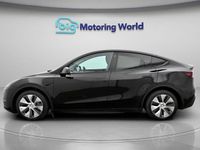 Begagnad Tesla Model Y Long Range AWD 378 kW (514 HK) 2020 Svart SUV