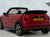 Używany Mini Cooper Exclusive 134 KM (98 kW) 2022 Czerwony Hatchback