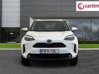 Used Toyota Yaris Hybrid 116 HP (85 kW) 2022 White SUV