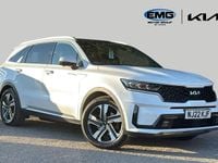 Used Kia Sorento 226 HP (166 kW) 2022 White pearl SUV