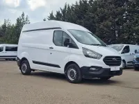 Used Ford Transit Custom 105 HP (77 kW) 2019 White Van